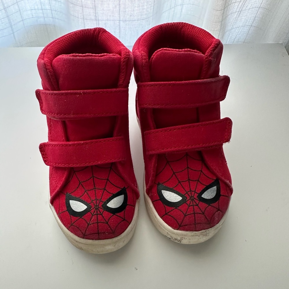 Toddler Size 7 Spider-Man Hight Tops